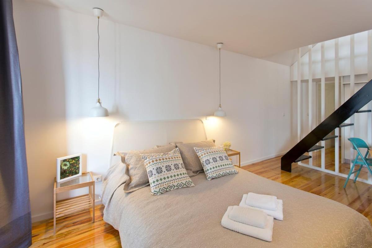 Guestready - Climbing Loft Apartment Porto Bagian luar foto