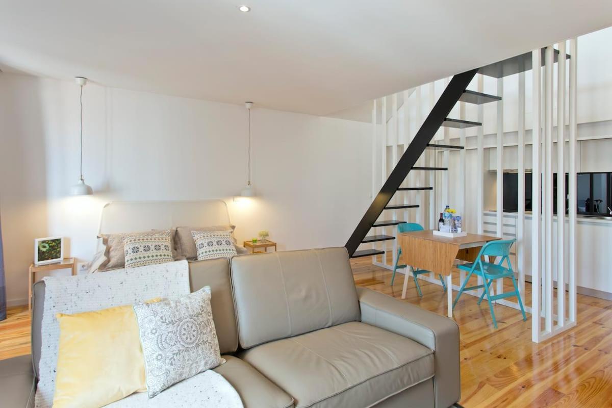 Guestready - Climbing Loft Apartment Porto Bagian luar foto